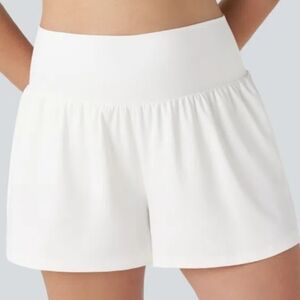 NWT white Halara shorts, 1X long